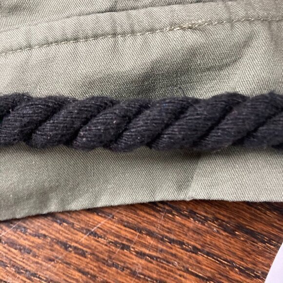 KNOW . ONE . CARES  PAPER BAG SHORTS SIZE SMALL FROM NORDSTROM-BNWT - Picture 5 of 8